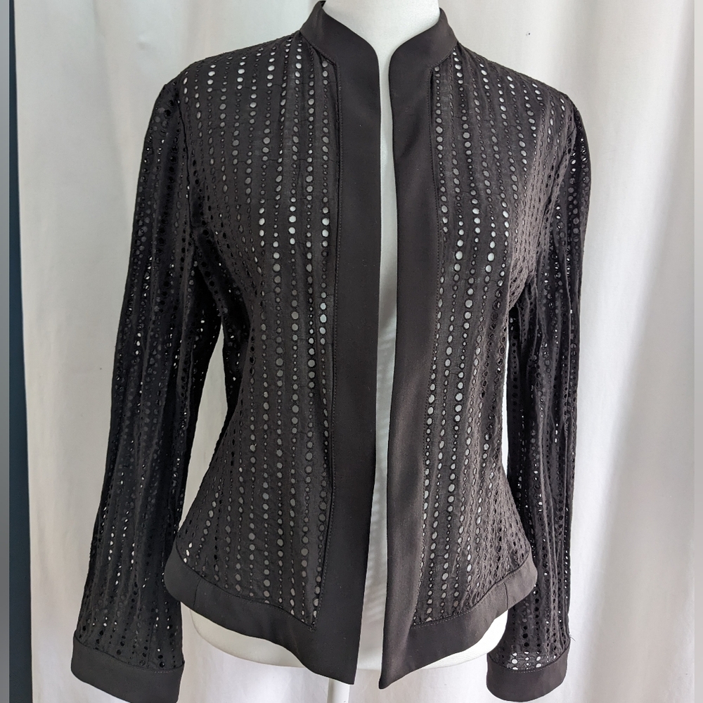 J' Envie Eyelet Open Top Black Small
